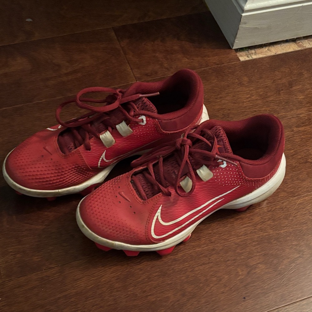 Nike Red/White Hyperdiamond 4 Softball Cleats